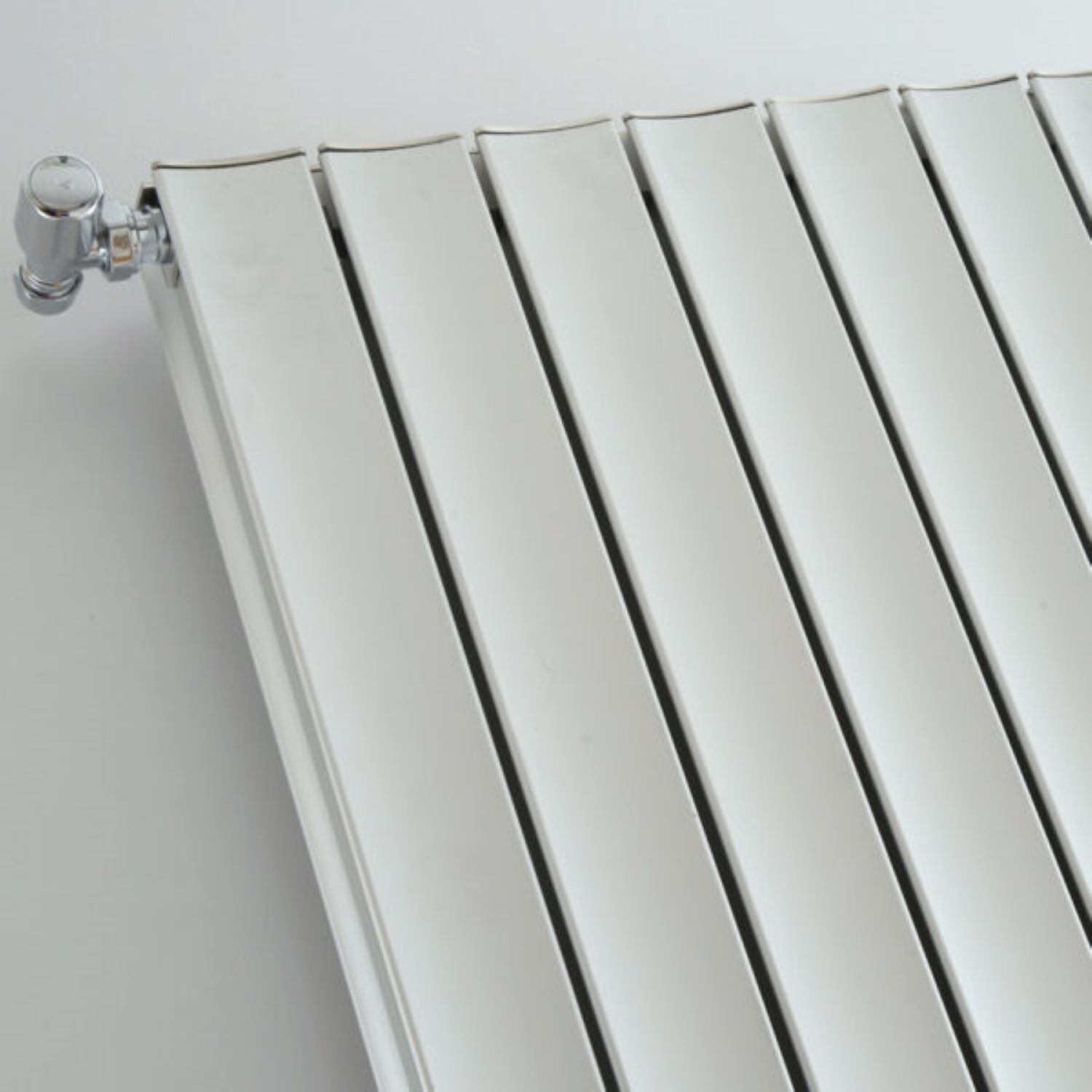 Coventry White Horizontal Aluminium Radiator Front Close Up