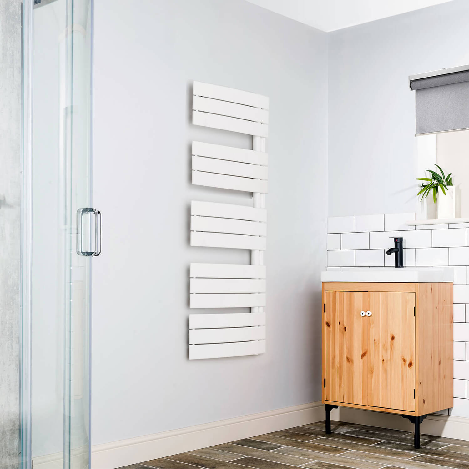 Lazzarini Pieve White Heated Towel Rail